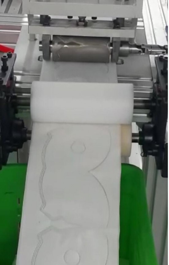 دستگاه تولید ماسک بهداشتی